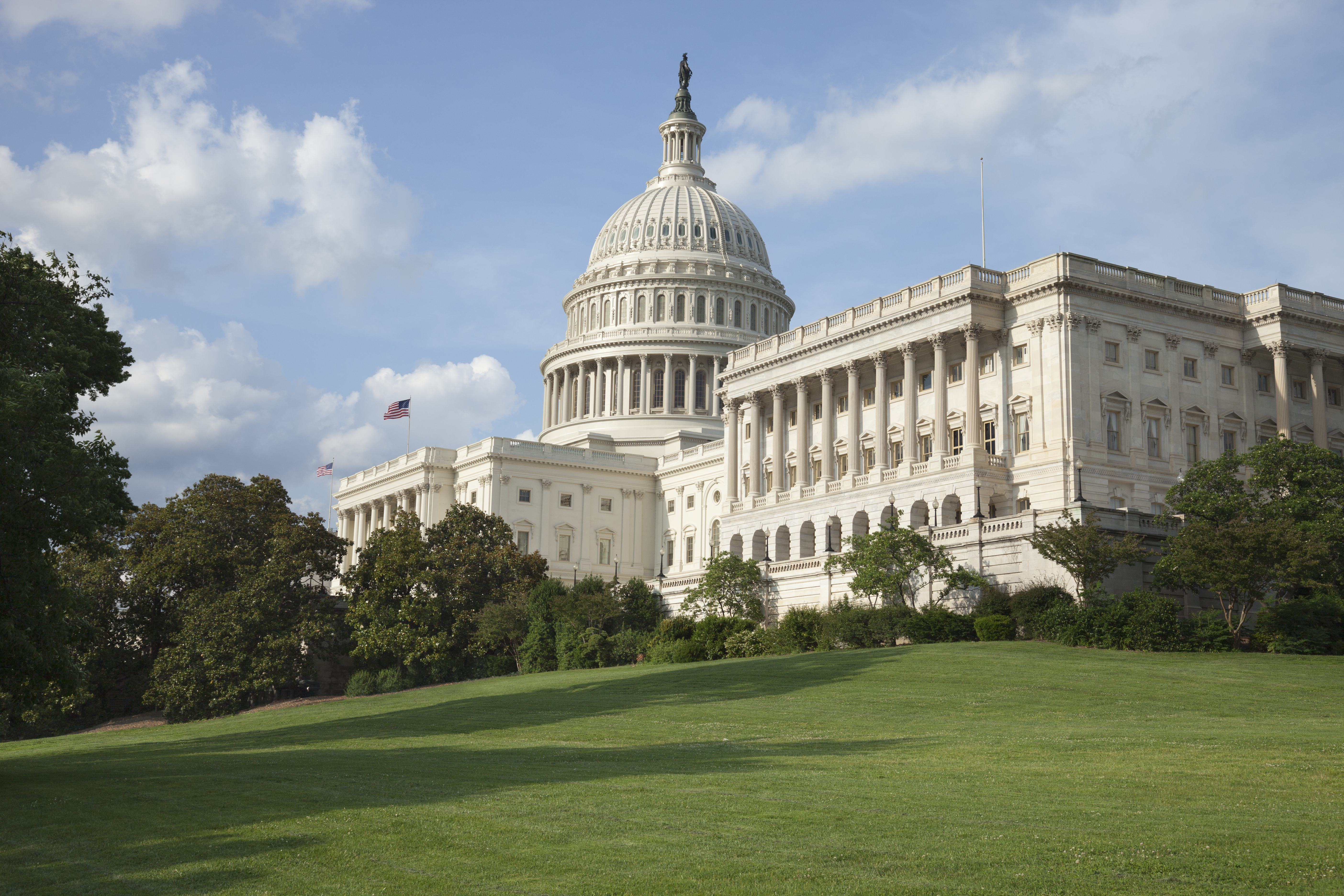 us-capitol-building-PQSLA5Y